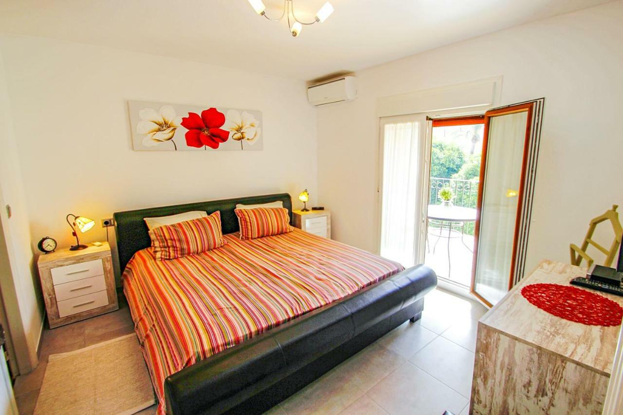 Judith - Modern Apartment In Moraira Luaran gambar
